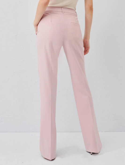 Pantaloni flare